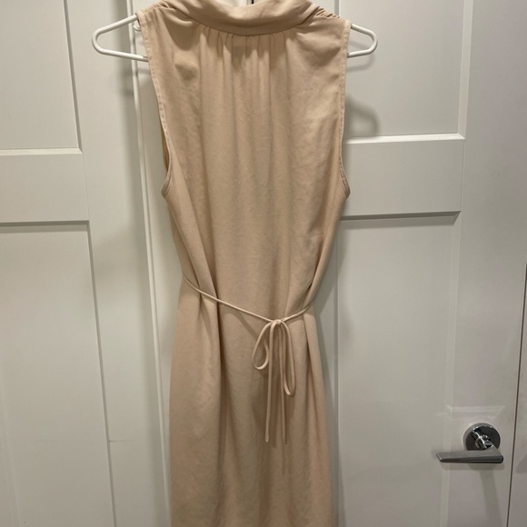 Wilfred Wrap Dress - Picture 2 of 4